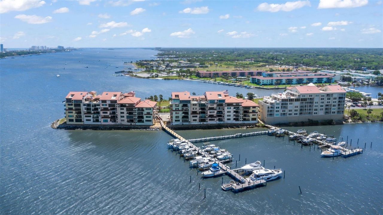 761 Marina Point Drive, Unit 7610, Daytona Beach, FL 32114 Photo