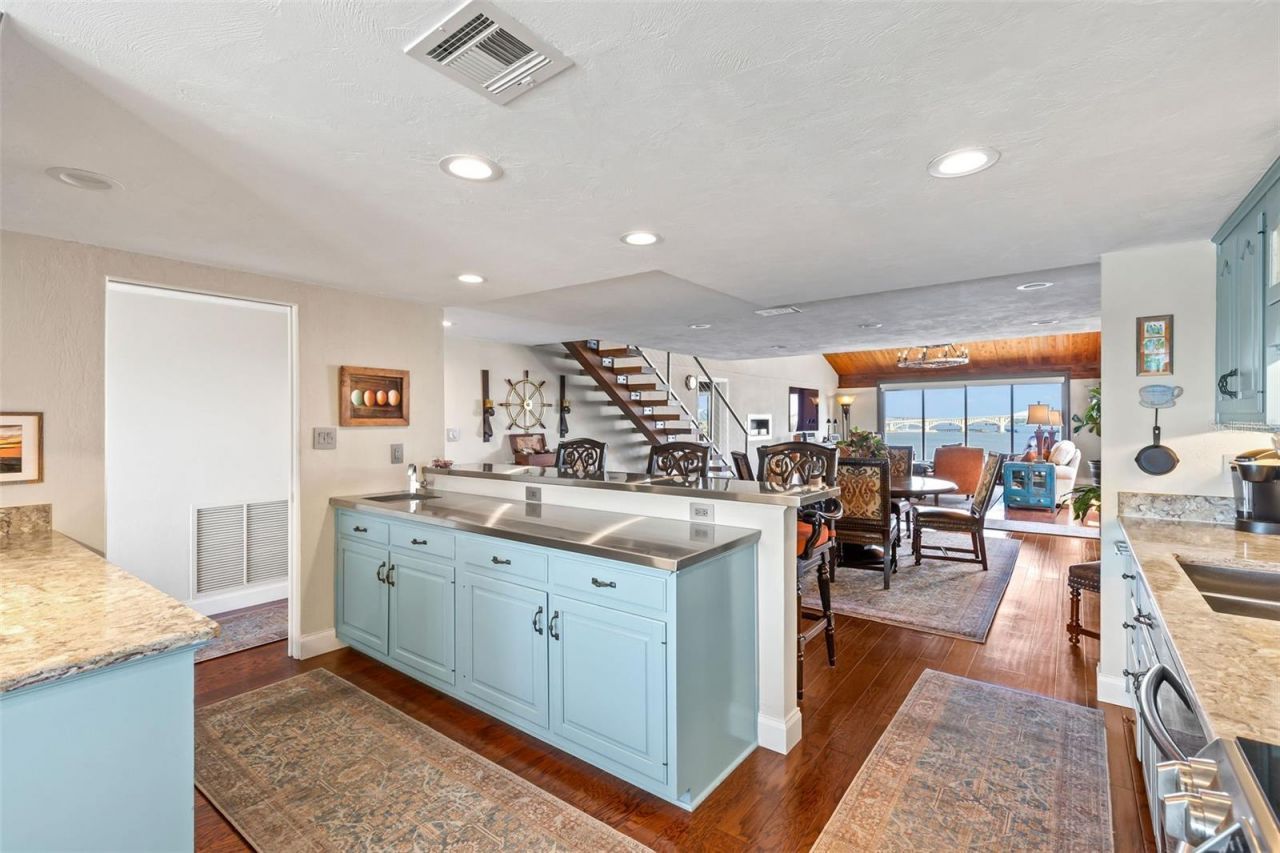 761 Marina Point Drive, Unit 7610, Daytona Beach, FL 32114 Photo