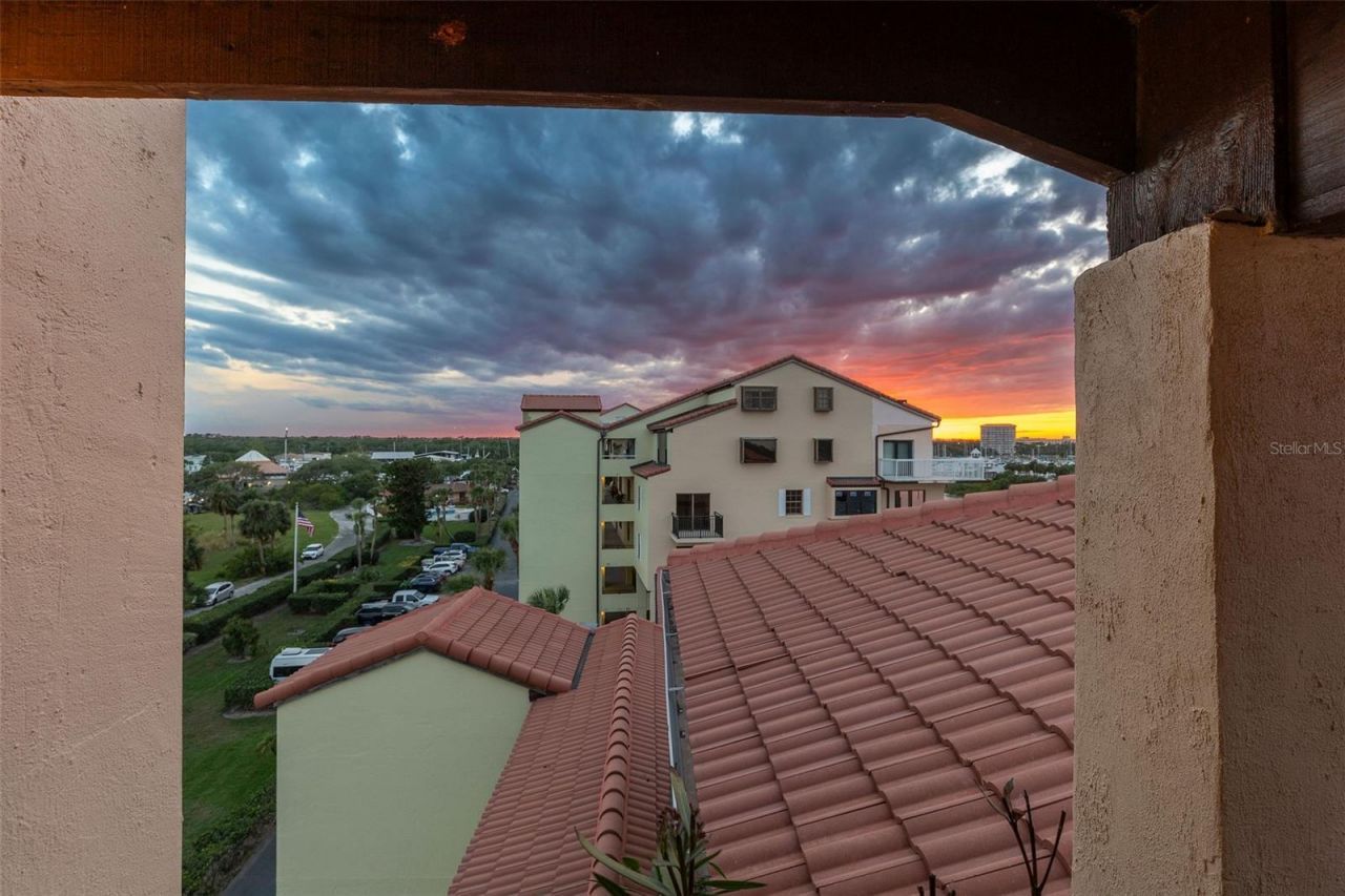 761 Marina Point Drive, Unit 7610, Daytona Beach, FL 32114 Photo