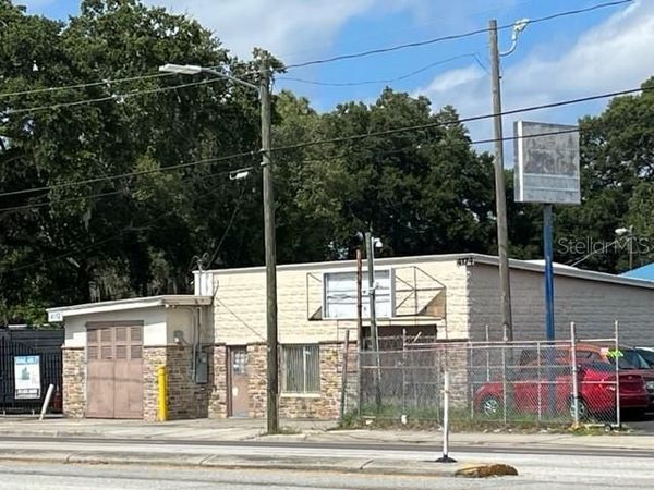 4172-4174 E HILLSBOROUGH AVENUE, TAMPA, FL 33610