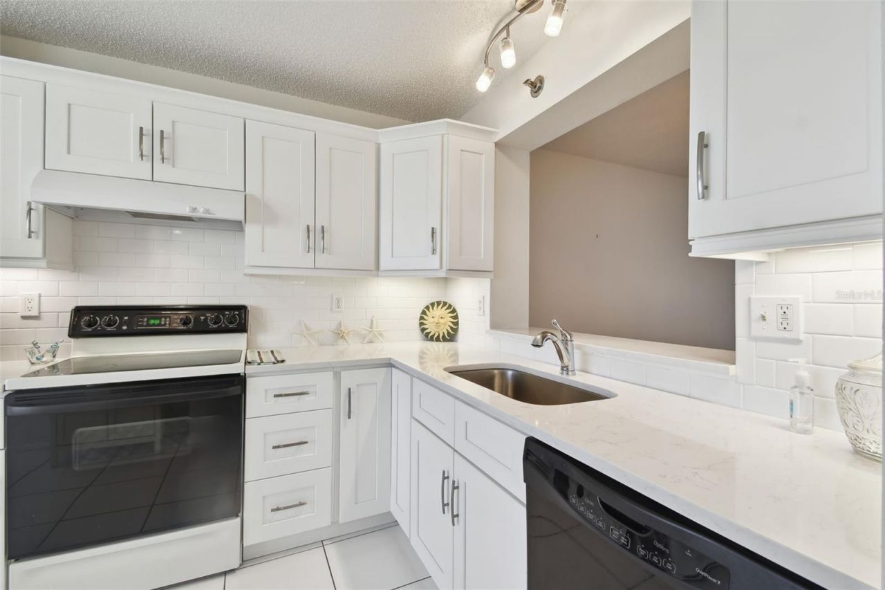 4460 Fairways Blvd #604 Boulevard, Unit 604, Bradenton, FL 34209 Photo