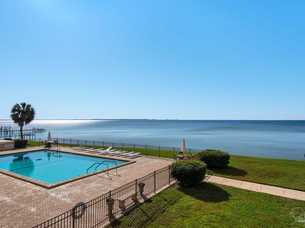 615 Bayshore Dr, Unit 206, Pensacola, FL 32507