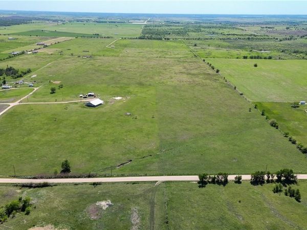 Tract 2 CR 114 , Rogers, TX 76569