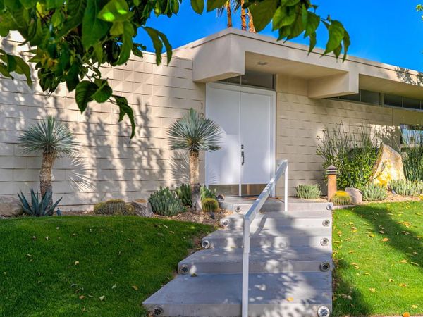 120 Eastlake Drive, Palm Springs, CA 92264