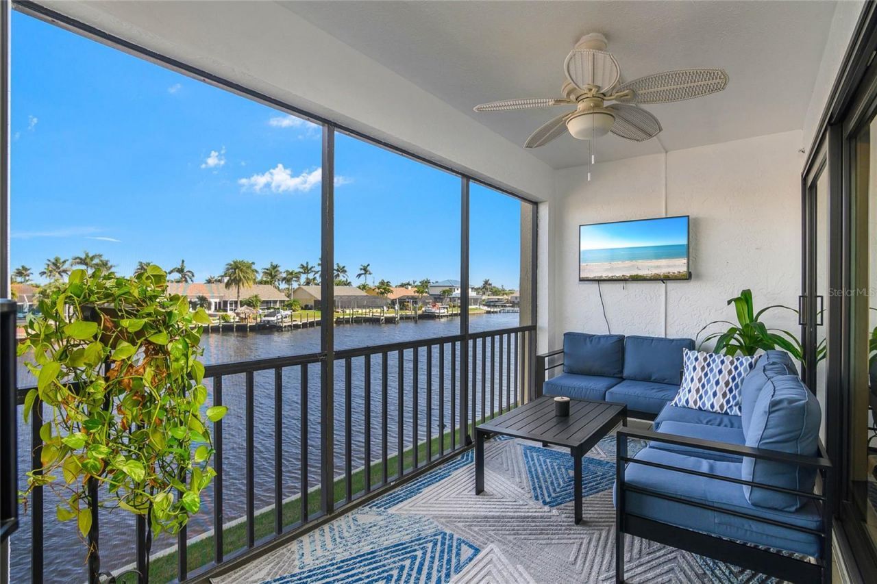 1903 SE 40th Terrace, Unit 104, Cape Coral, FL 33904 Photo