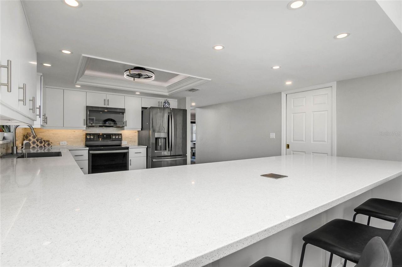 1903 SE 40th Terrace, Unit 104, Cape Coral, FL 33904 Photo