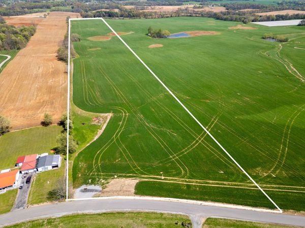 30 N Garrett Road, Springfield, TN 37172