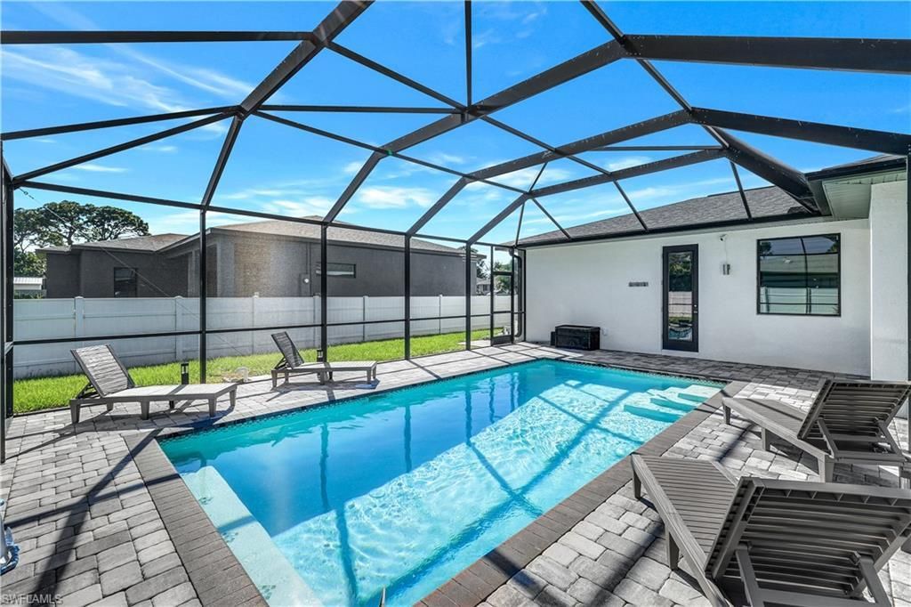 4634 Catalina Ln, Bonita Springs, FL 34134 Photo