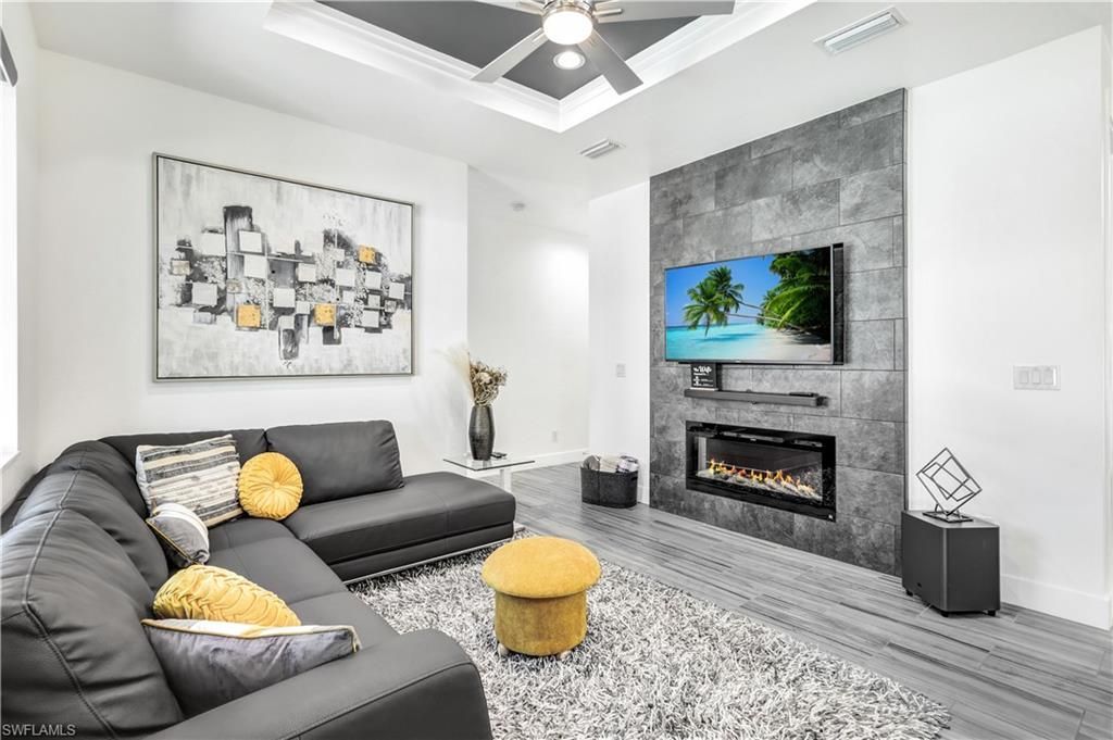 4634 Catalina Ln, Bonita Springs, FL 34134 Photo