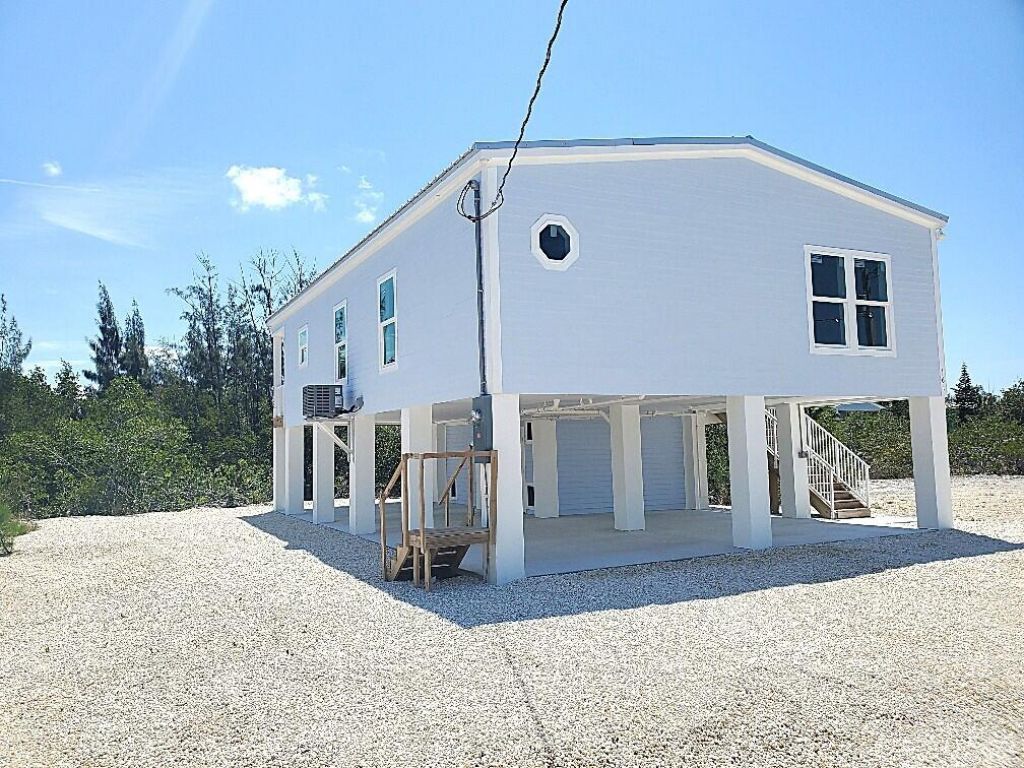 27057 Angelfish Road, Ramrod, FL 33042 Photo