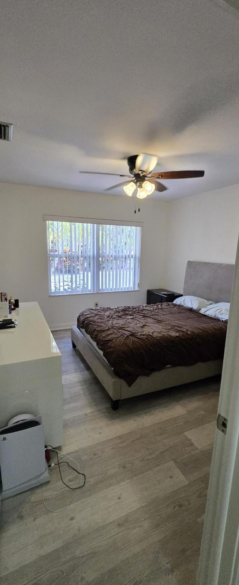 2285 Saratoga Lane, West Palm Beach, FL 33409 Photo