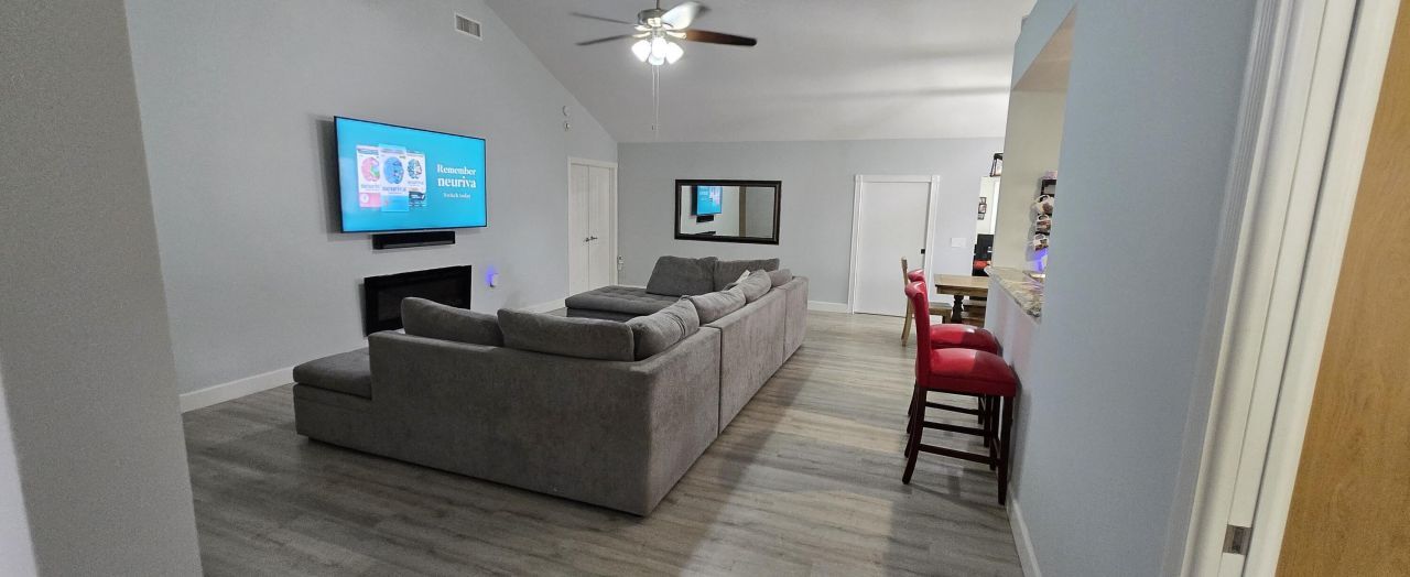 2285 Saratoga Lane, West Palm Beach, FL 33409 Photo