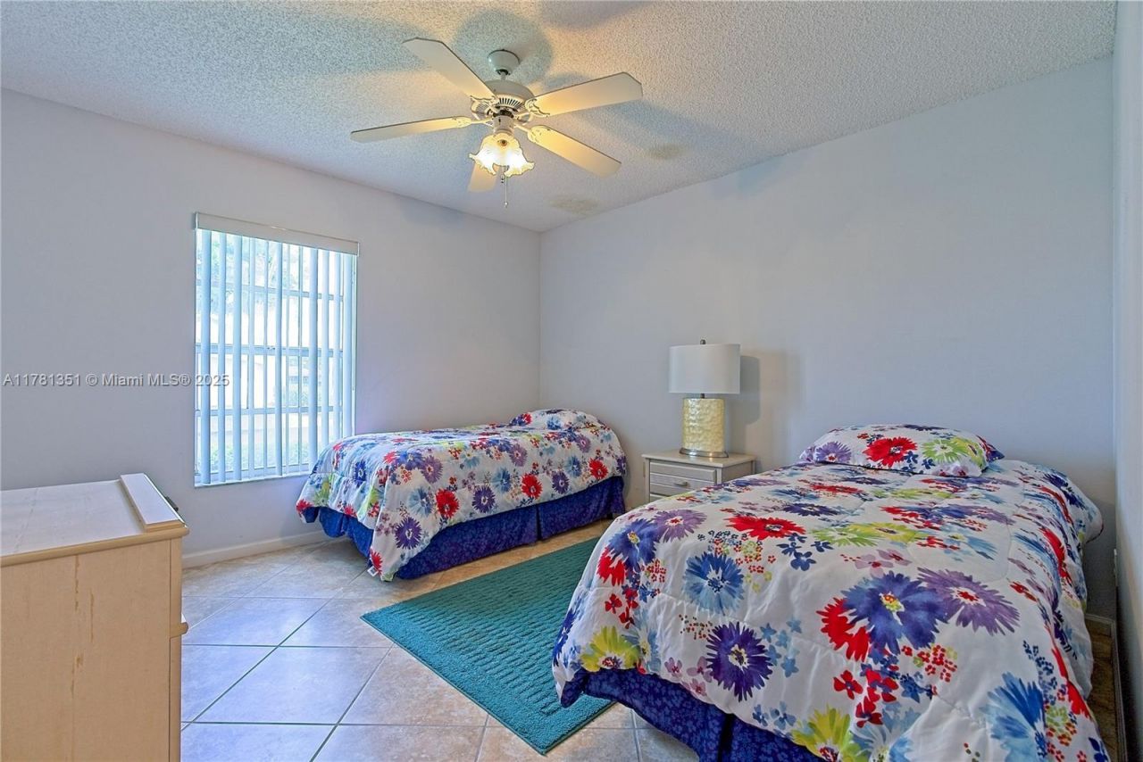 2592 SE 7th Ct, Homestead, FL 33033 Photo