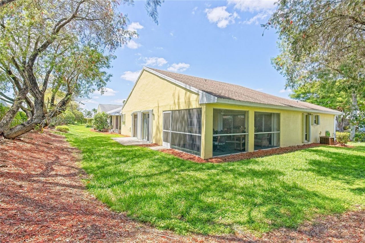 2592 SE 7th Ct, Homestead, FL 33033 Photo