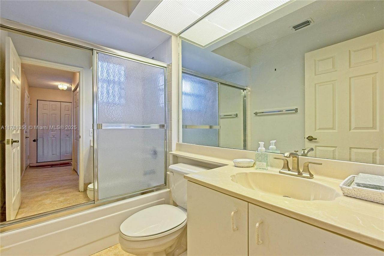 2592 SE 7th Ct, Homestead, FL 33033 Photo