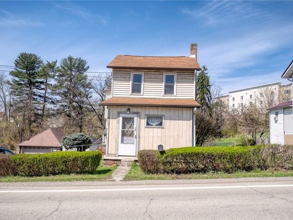 627 Rostraver Rd, Belle Vernon, PA 15012