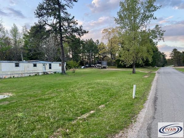 1830 Reedy Creek Road, Huntingdon, TN 38344