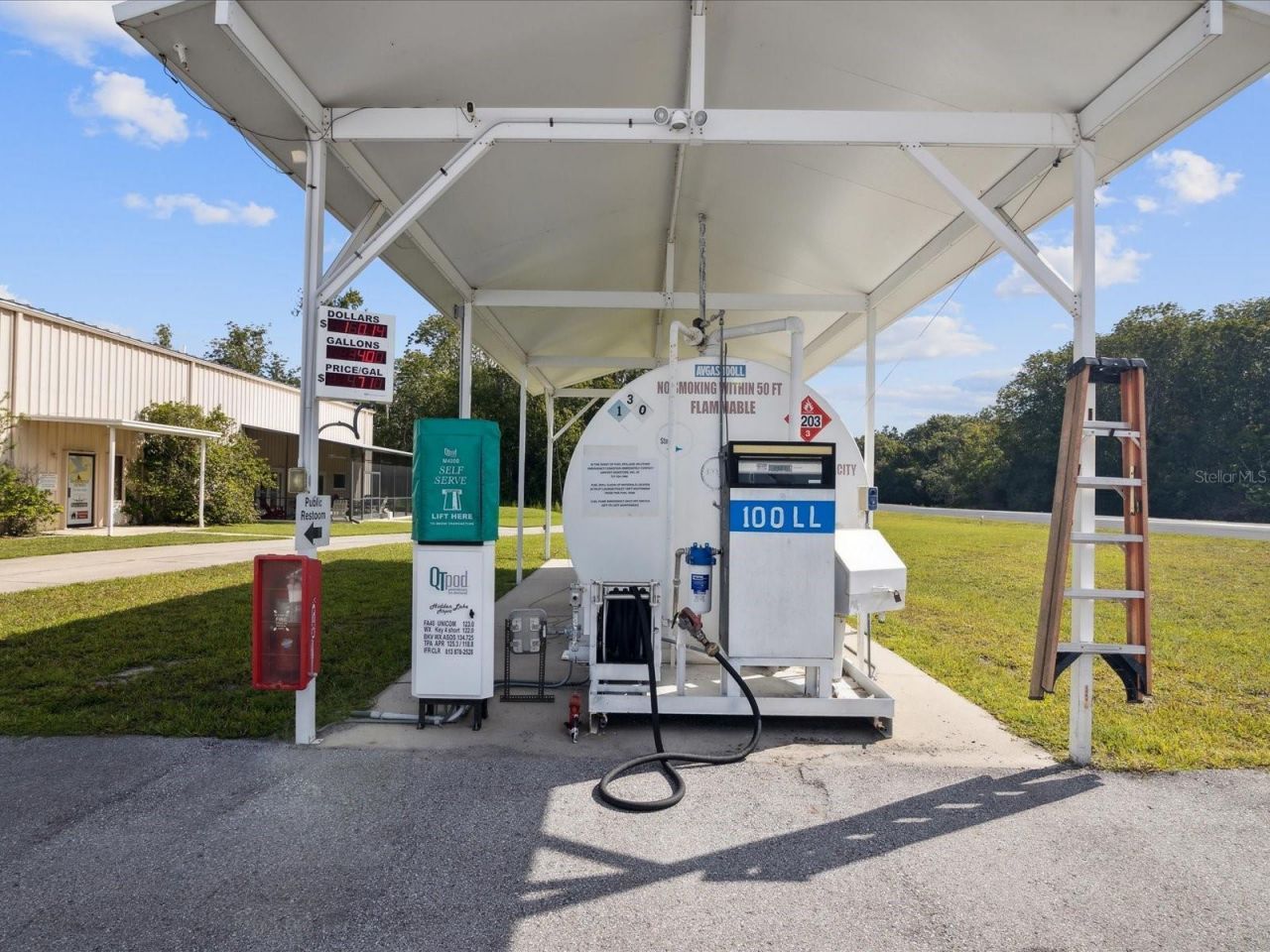 10318 Piper Drive, New Port Richey, FL 34654 Photo