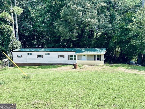 4199 Wagon Trail, Loganville, GA 30052