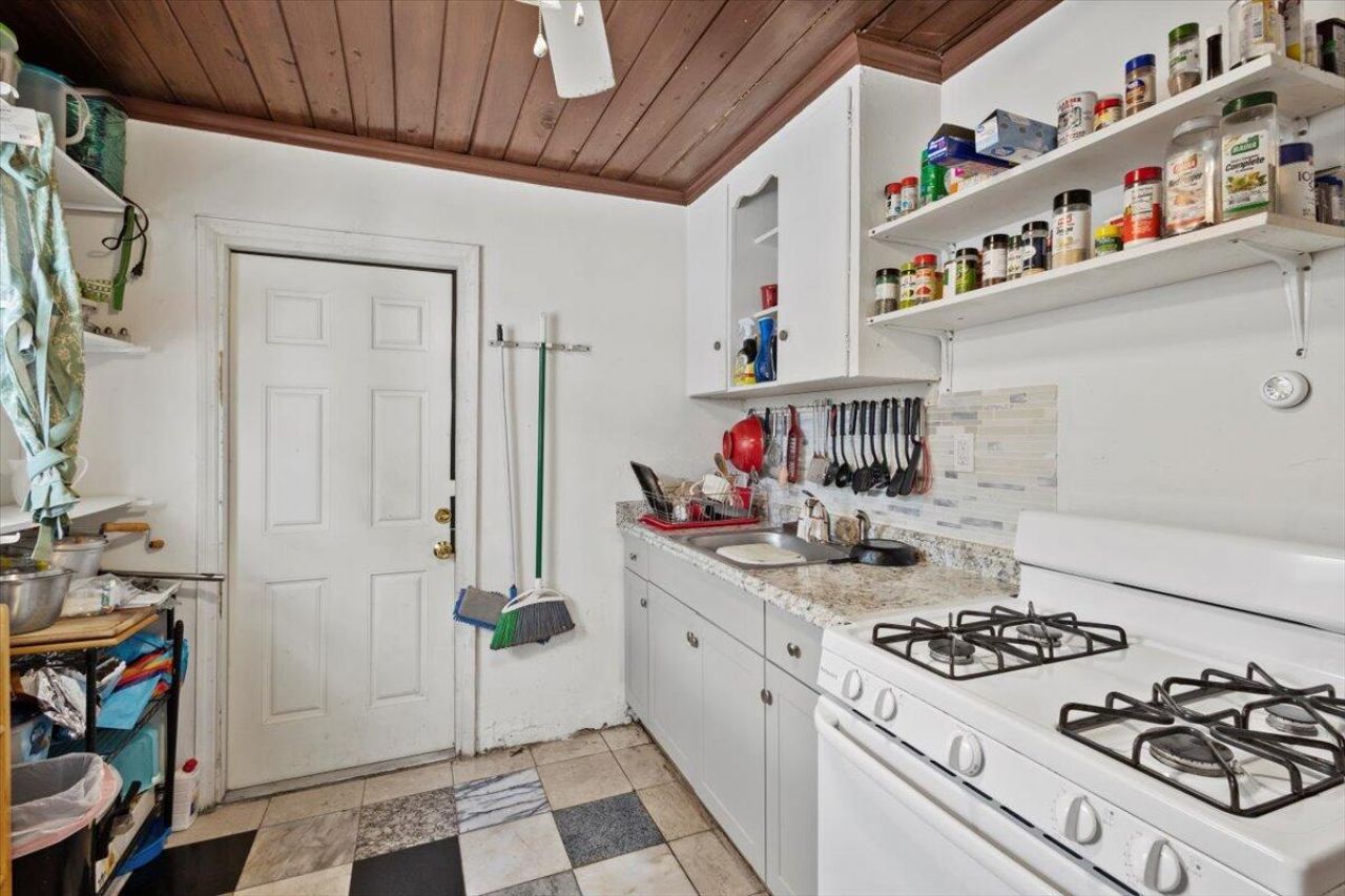 1504 N Sapodilla Avenue, West Palm Beach, FL 33401 Photo