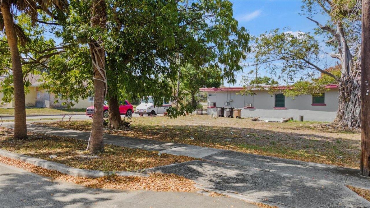 1504 N Sapodilla Avenue, West Palm Beach, FL 33401 Photo