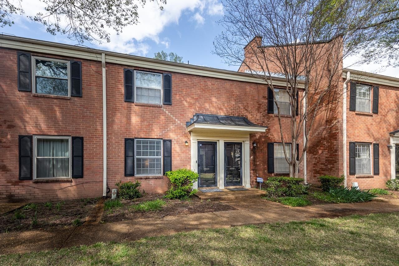 5718 Quince Rd, Unit 4, Memphis, TN 38119 Main Photo