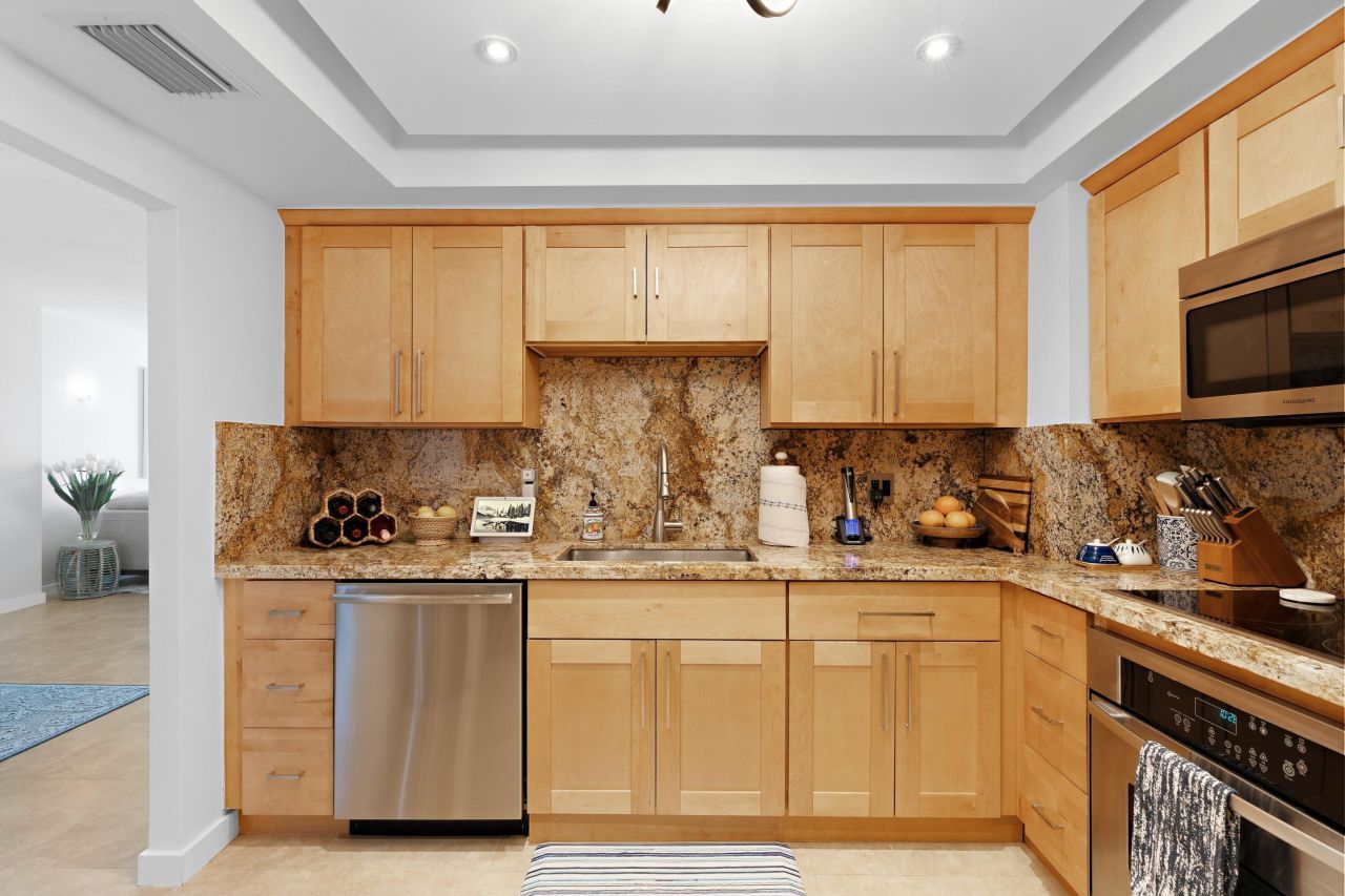 3450 S Ocean Boulevard, Unit 610, Palm Beach, FL 33480 Photo