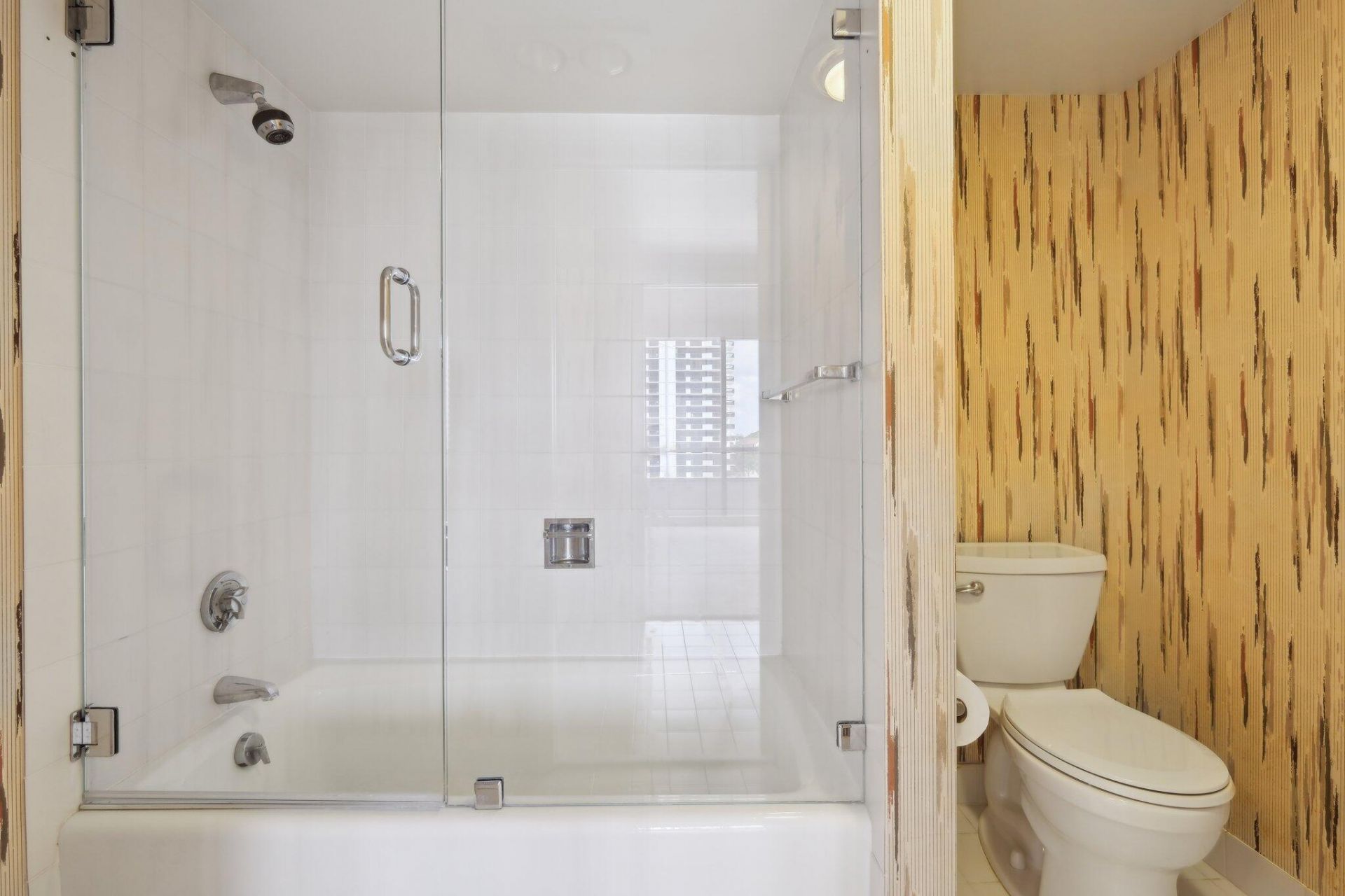 100 Lakeshore Drive, Unit 456, North Palm Beach, FL 33408 Photo