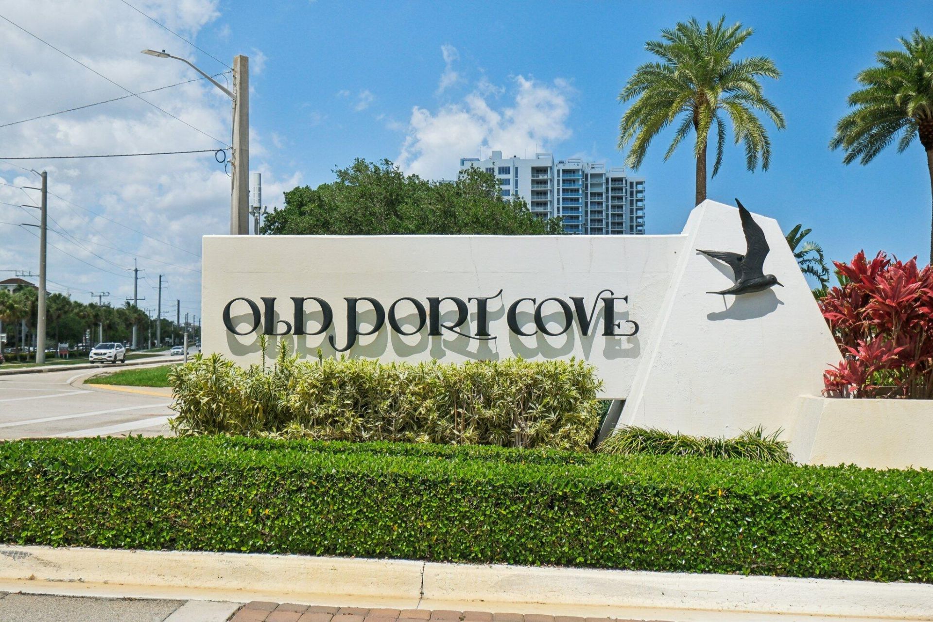 100 Lakeshore Drive, Unit 456, North Palm Beach, FL 33408 Photo