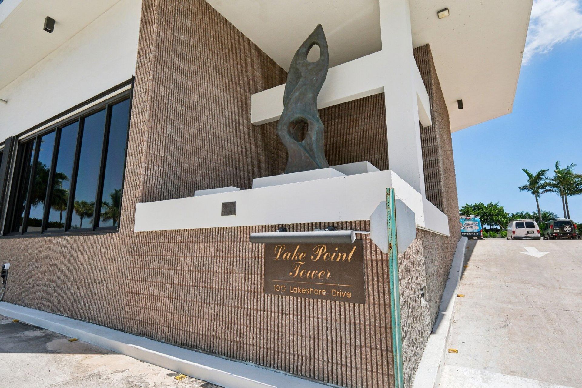 100 Lakeshore Drive, Unit 456, North Palm Beach, FL 33408 Photo