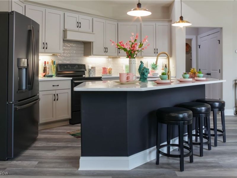 4324 Evergreen Court, Unit 53, North Canton, OH 44720 Photo 4