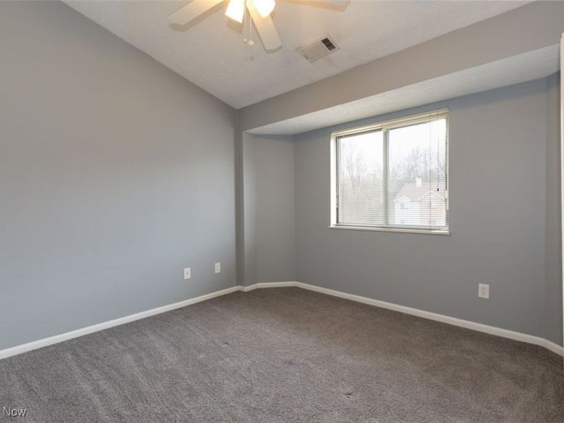 362 Village Pointe Drive, Akron, OH 44313 Photo 25