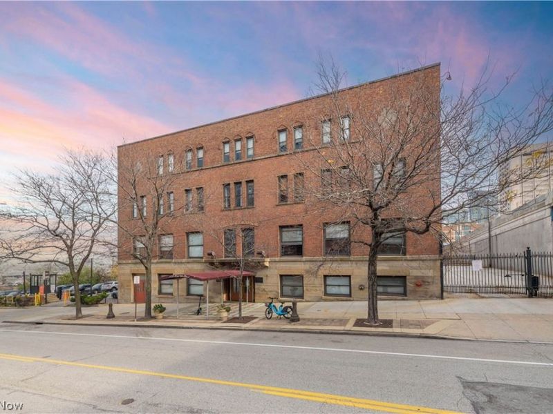 1133 W 9th Street, Unit 210, Cleveland, OH 44113 Photo 2