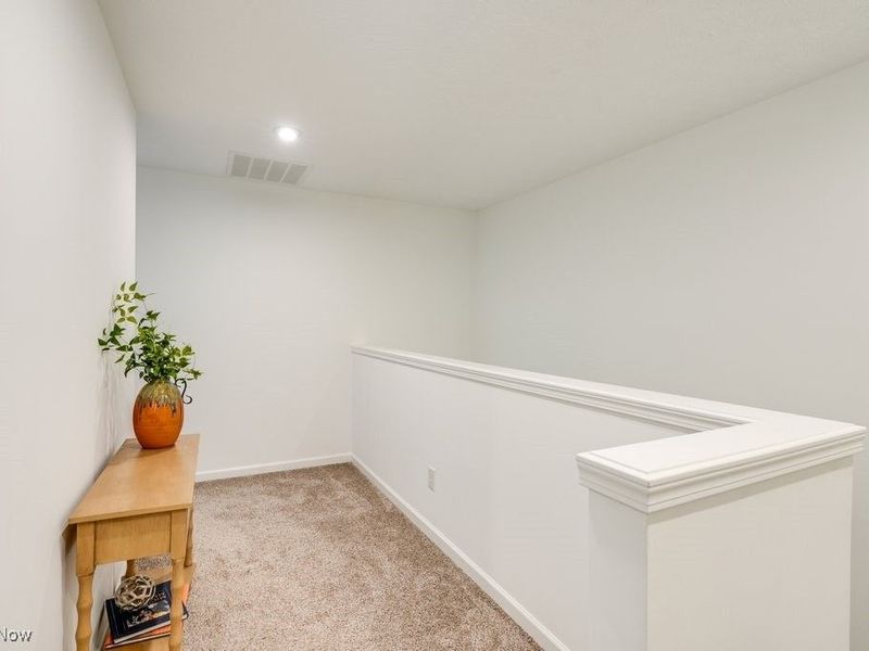 835-2 Dipper Lane, Aurora, OH 44202 Photo 12