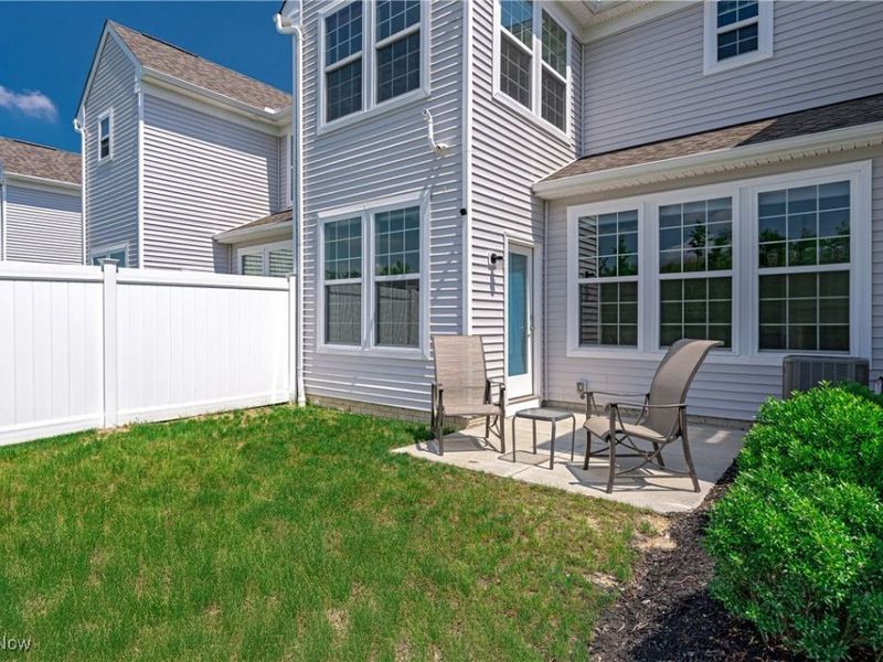 835-2 Dipper Lane, Aurora, OH 44202 Photo 19