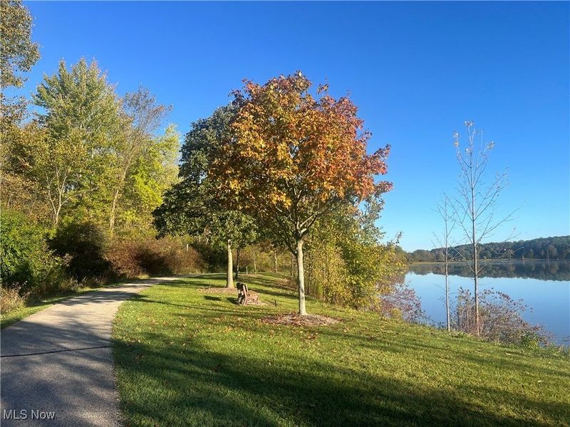 835-2 Dipper Lane, Aurora, OH 44202 Photo 21