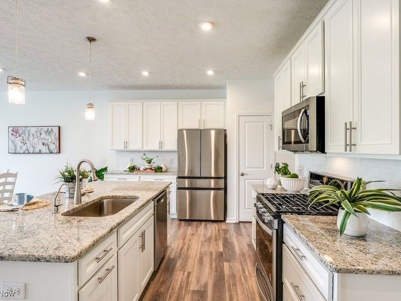 835-2 Dipper Lane, Aurora, OH 44202 Photo 5