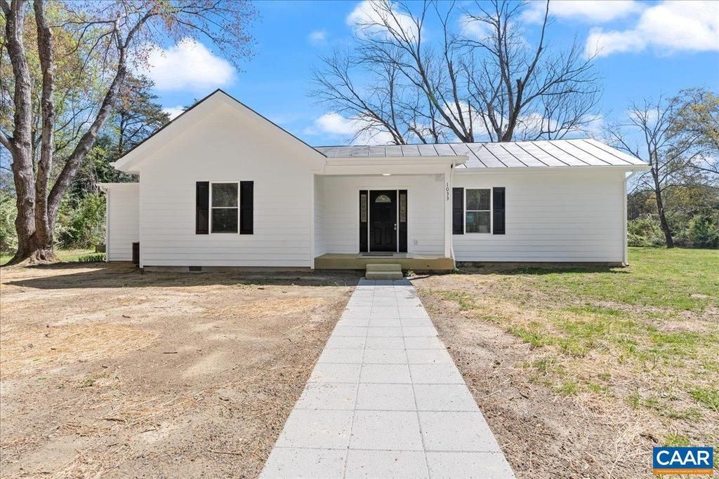 1033 Harris Creek Rd, Louisa, VA 23093 Main Photo