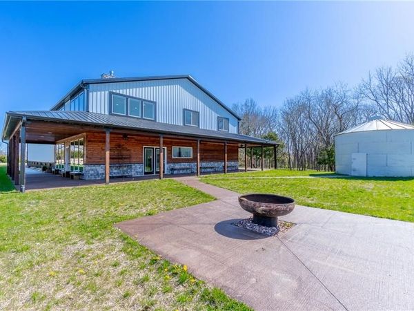 9016 SE 69 Highway, Cameron, MO 64429