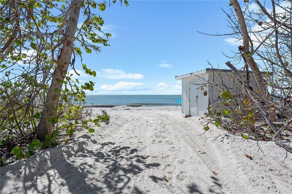 10455 Keewaydin, Naples, FL 34113 Photo