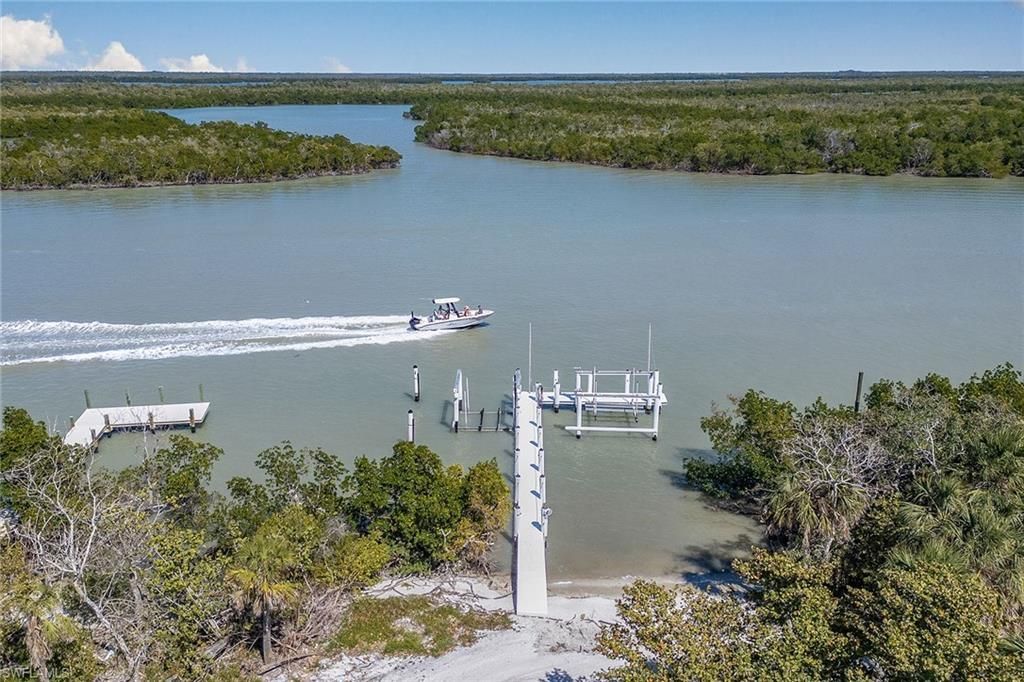 10455 Keewaydin, Naples, FL 34113 Photo