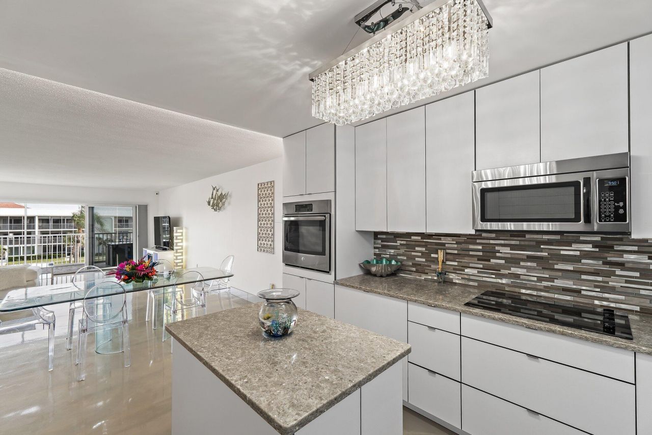 100 Waterway Road, Unit E305, Tequesta, FL 33469 Photo