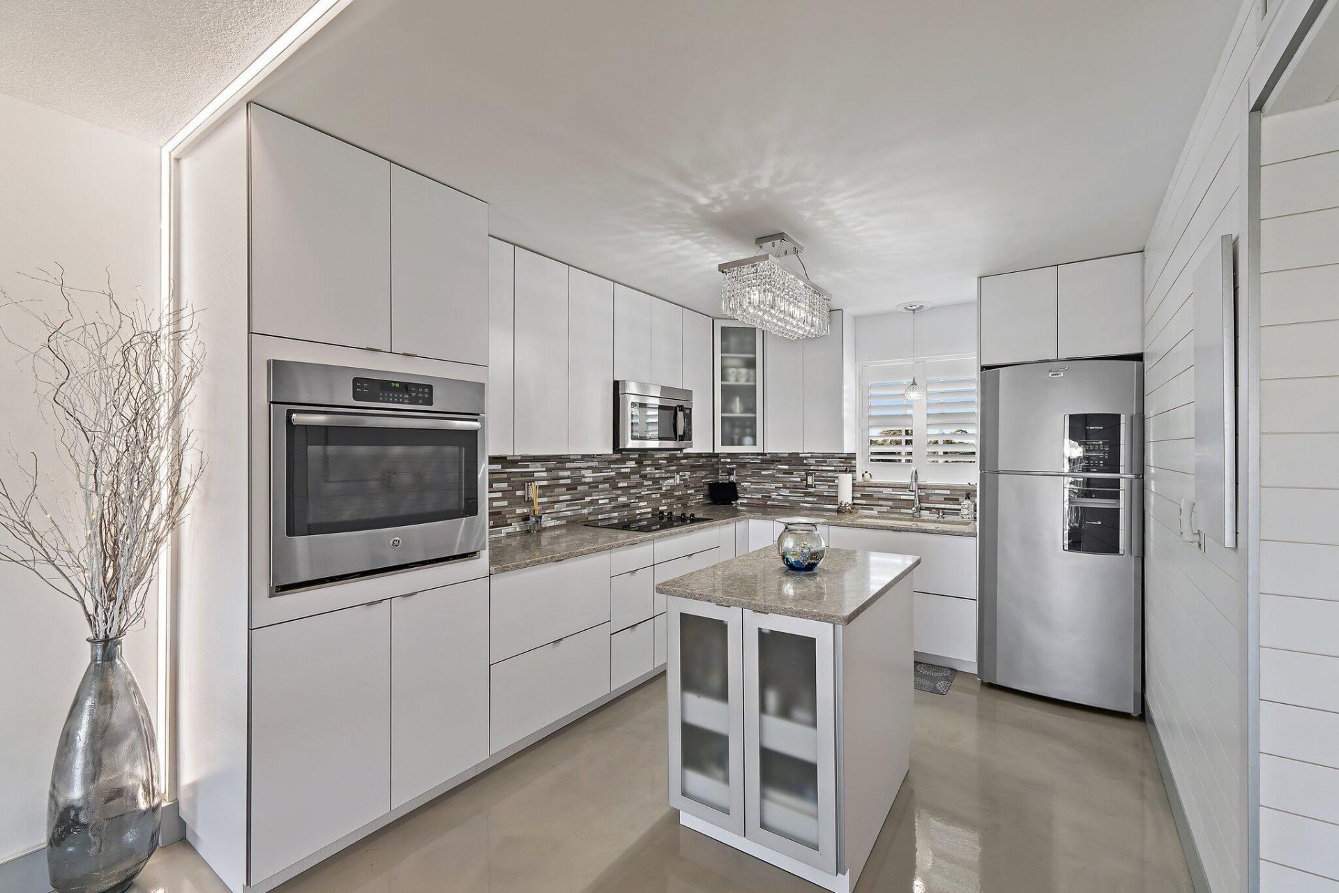 100 Waterway Road, Unit E305, Tequesta, FL 33469 Photo