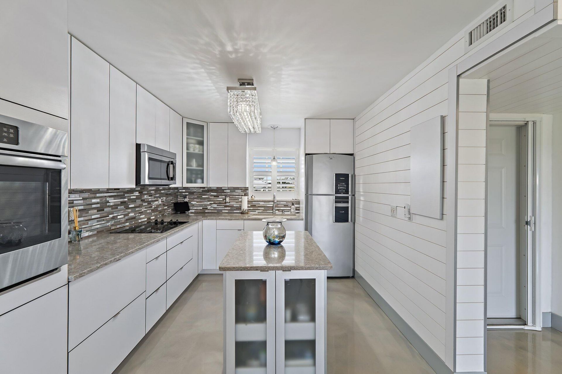 100 Waterway Road, Unit E305, Tequesta, FL 33469 Photo