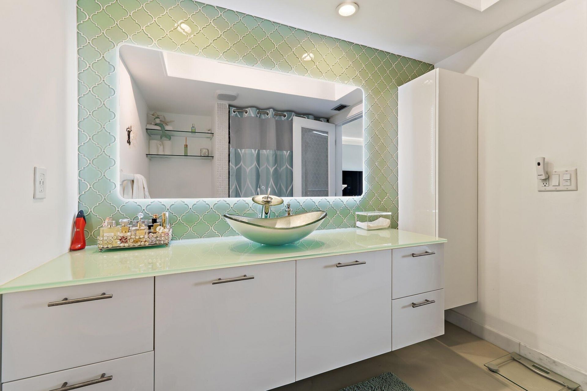 100 Waterway Road, Unit E305, Tequesta, FL 33469 Photo