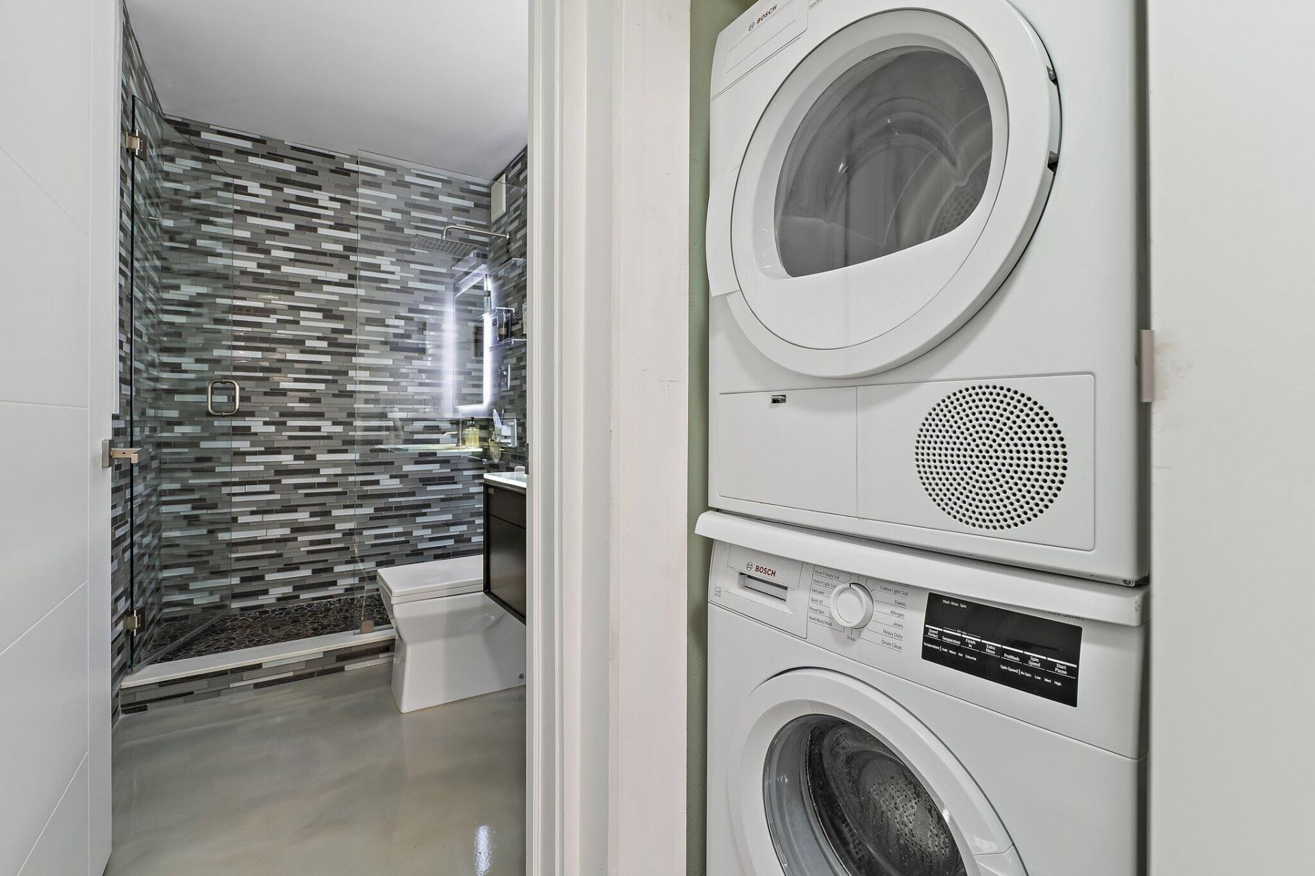 100 Waterway Road, Unit E305, Tequesta, FL 33469 Photo