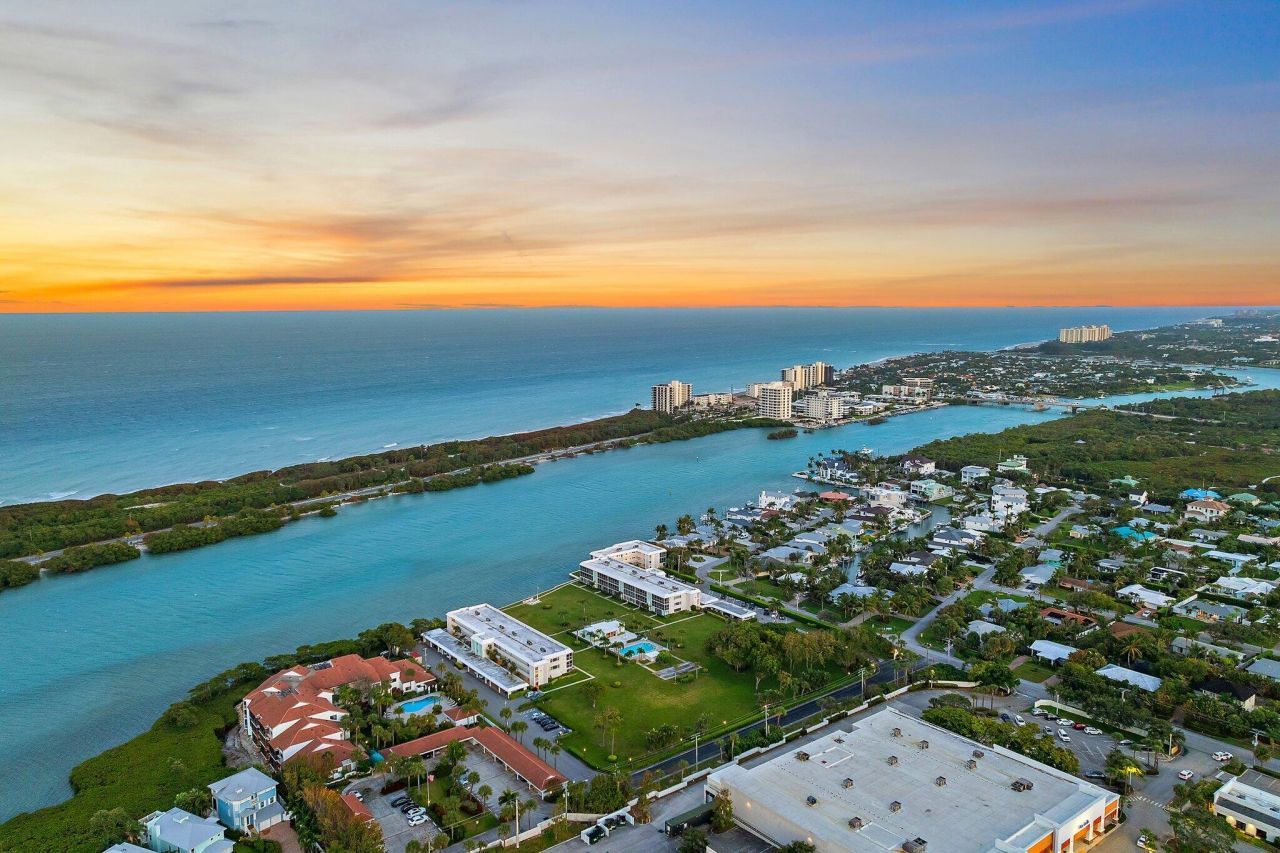 100 Waterway Road, Unit E305, Tequesta, FL 33469 Photo