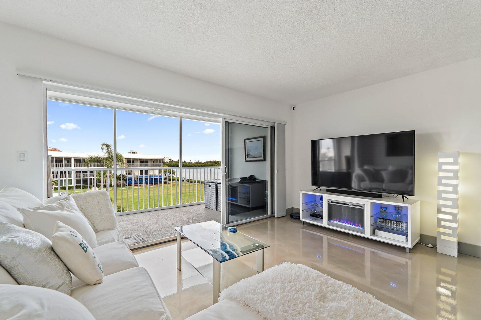 100 Waterway Road, Unit E305, Tequesta, FL 33469 Photo