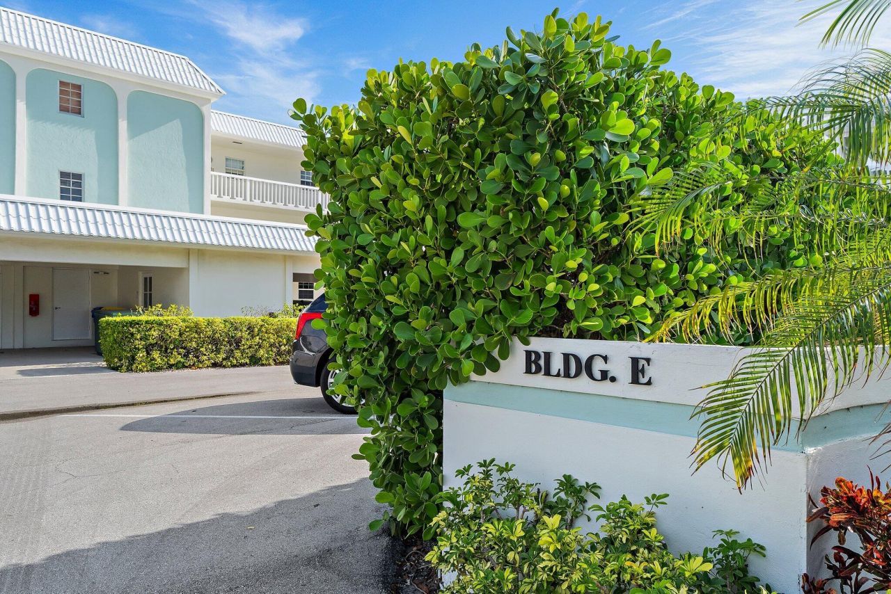 100 Waterway Road, Unit E305, Tequesta, FL 33469 Photo