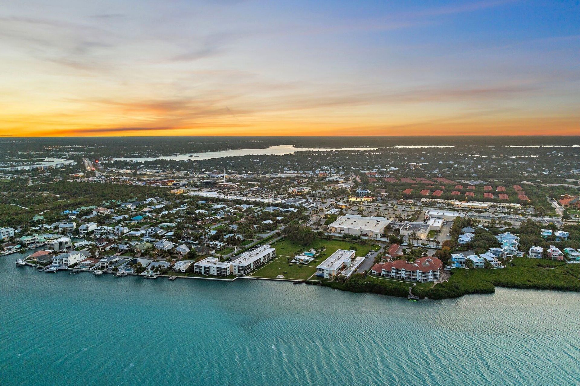 100 Waterway Road, Unit E305, Tequesta, FL 33469 Photo